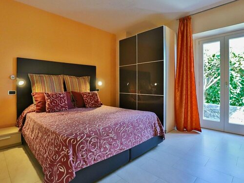 Жильё посуточно Luxury Room With sea View in Amalfi Id 3934