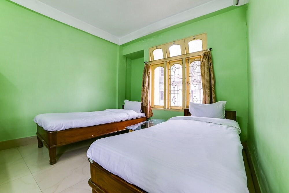 Фото Spot On 62000 Hotel The Raj Palace