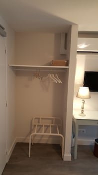 Фото Hôtel Chez Jacqueline