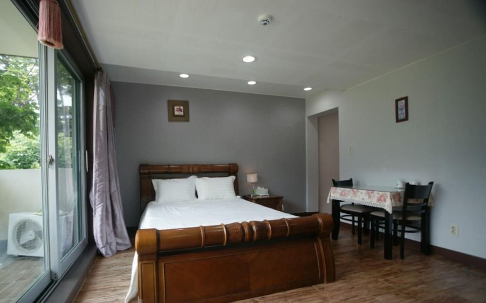 Фото Yangyang Denver House Pension