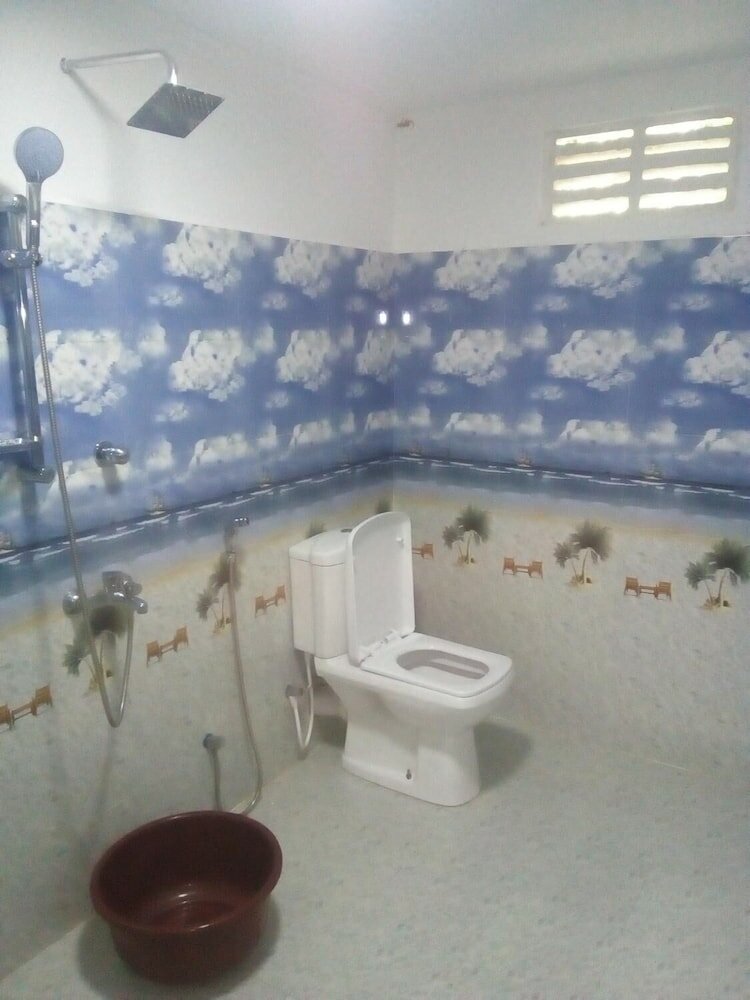 Фото Thevindu guest & red mud resturent