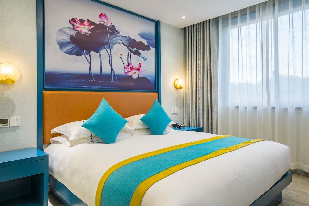 Фото YiWU Best Hotel