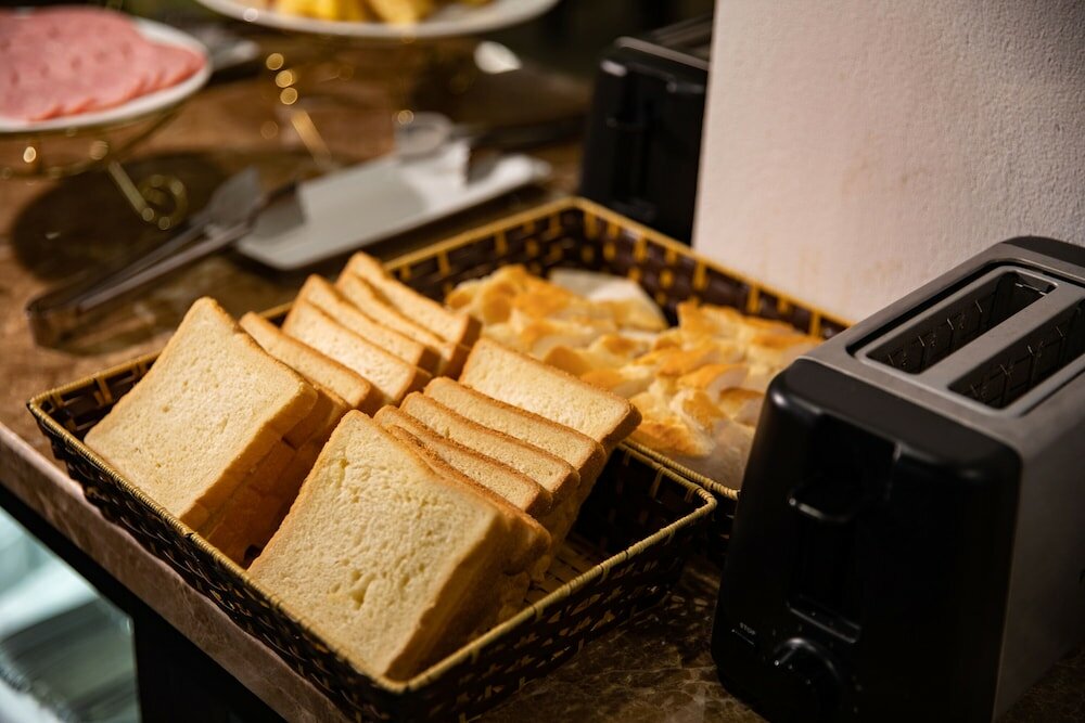 Фото Hanoian Central Hotel & SPA