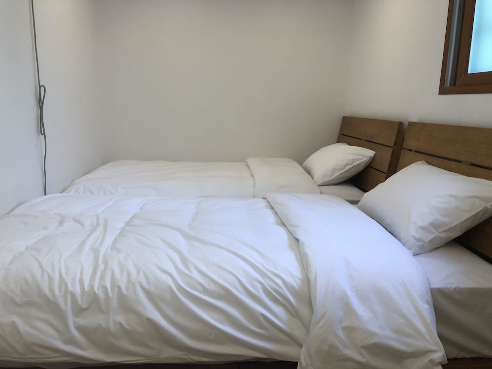 Фото Ultari Hostel Jongno