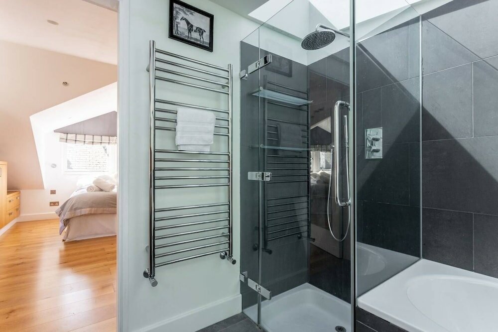 Фото Fantastic 5 Bed House in Kensington Near Museums