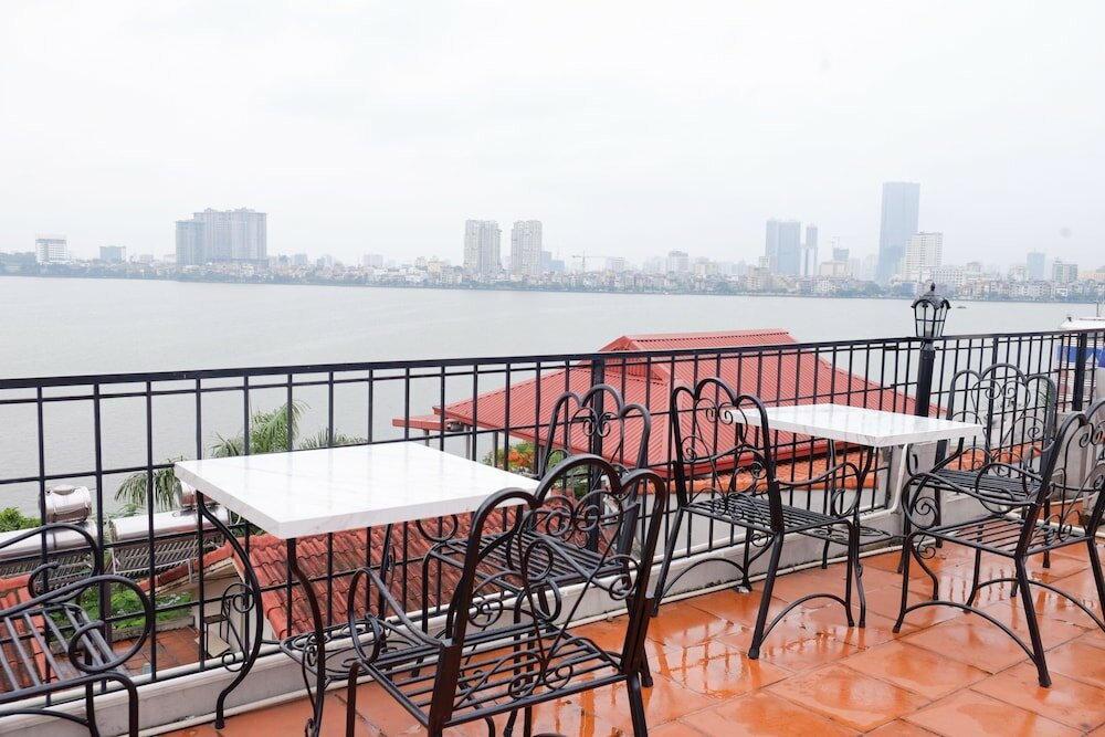 Фото Hanoi Sunflower Westlake Homestay