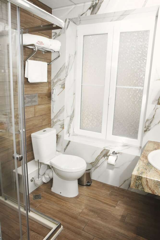 Фото Plovdiv City Center Hotel