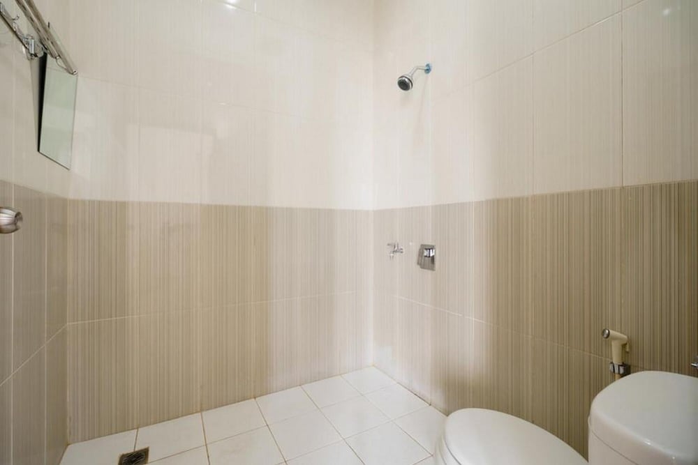 Фото RedDoorz Syariah near Lahat Station