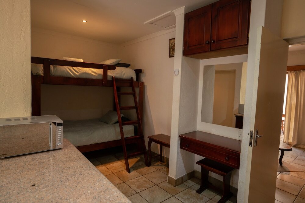 Фото Gusto's Inn