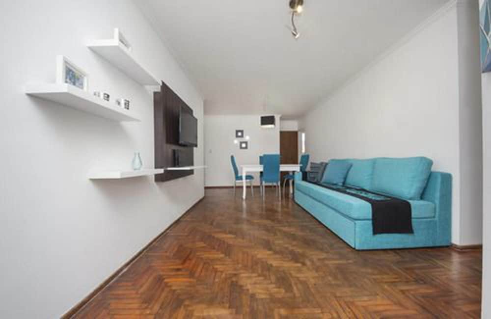 Фото Obispo Salguero 21a