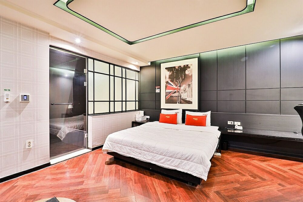 Фото 2heaven Hotel