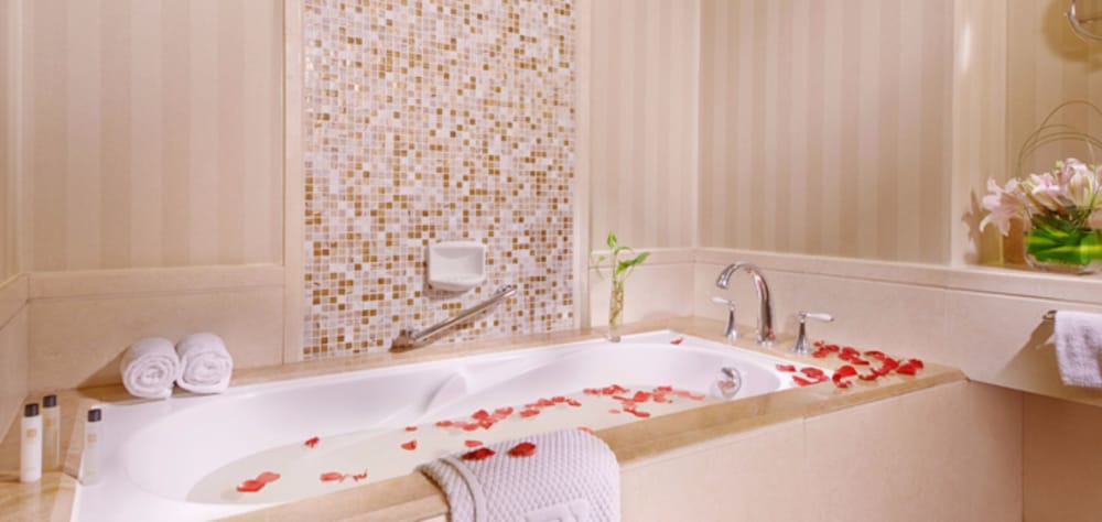 Фото Grand New Century Hotel Binhai Tianjin