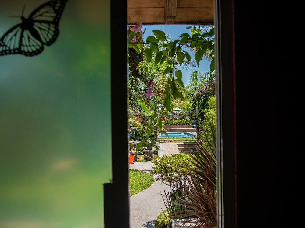 Фото Hotel Villas Mariposas