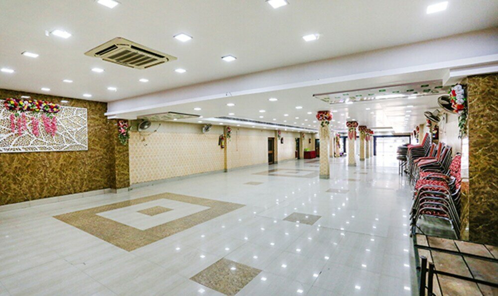 Фото Fabhotel Maharoopa