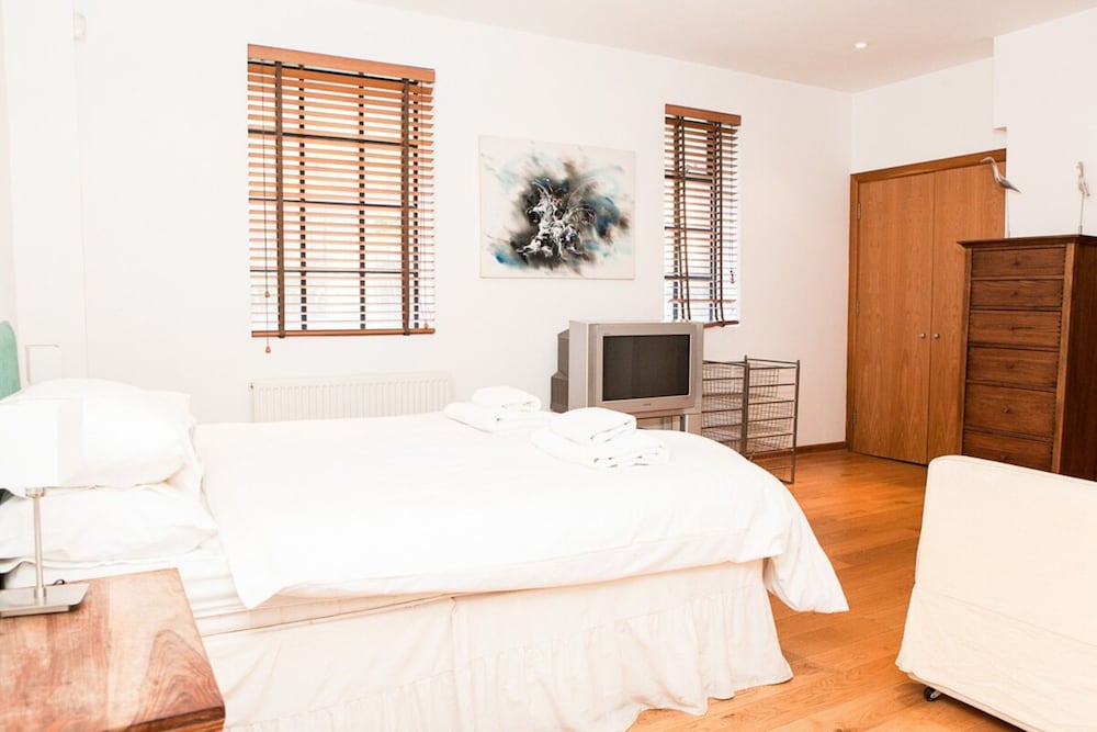 Фото 4 Bedroom Flat near London Eye