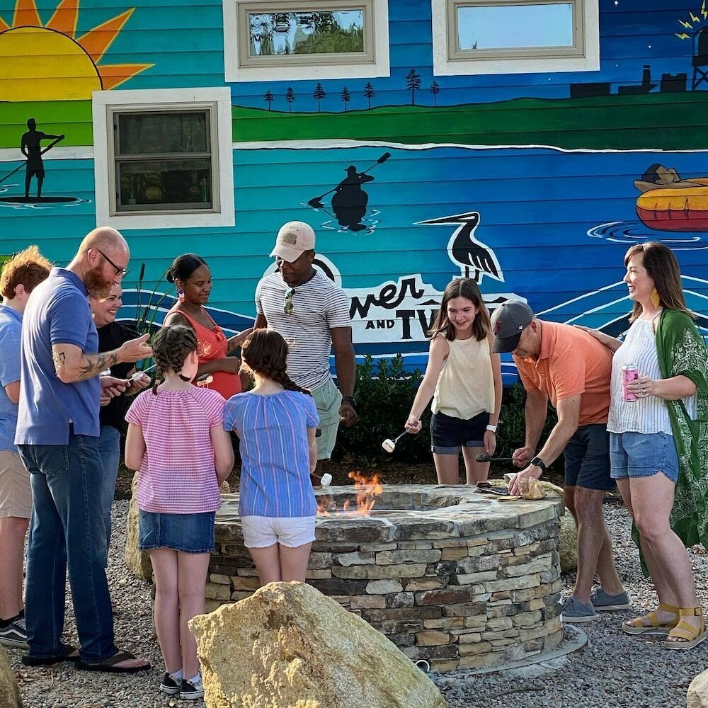 Фото River & Twine