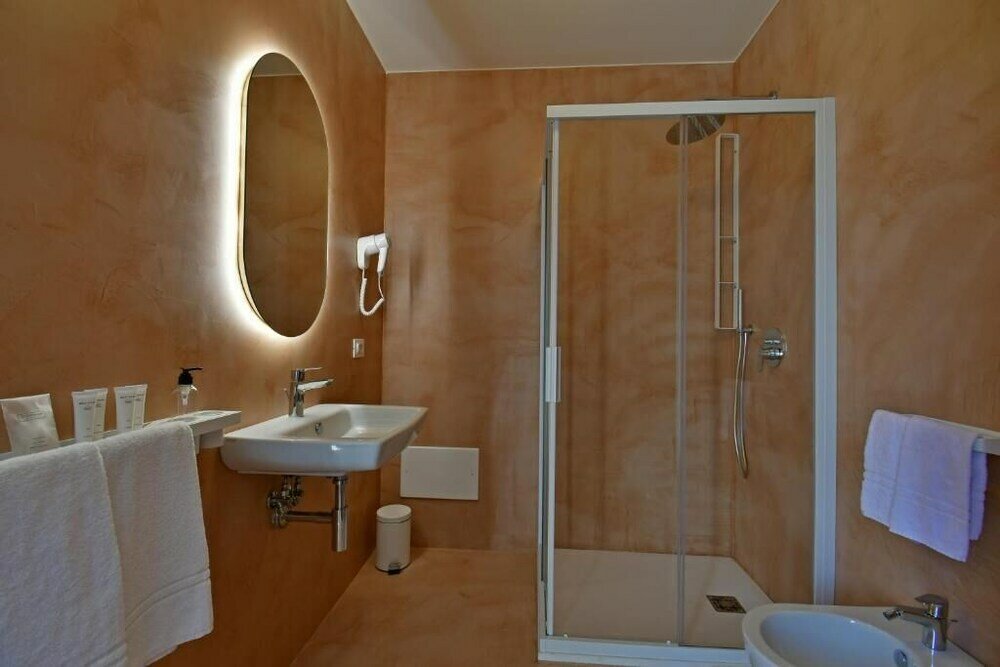 Фото San Anton Hotel