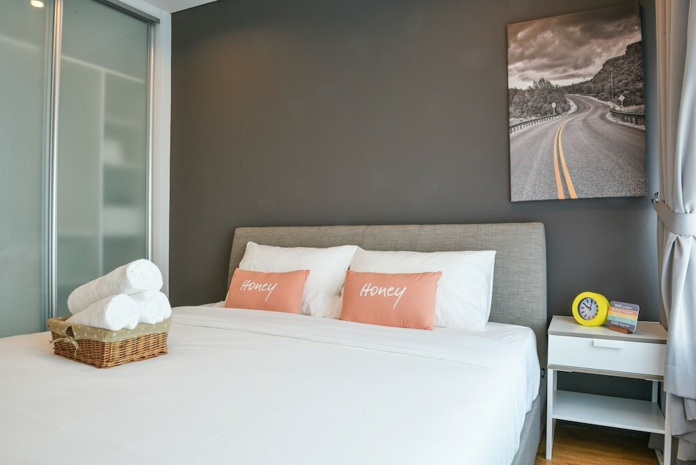 Фото Klcc Service Apartments