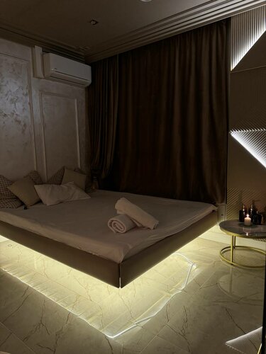 Tanga kiygan busty qizlar bilan porno