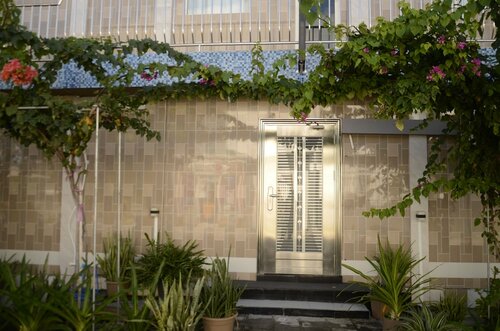 Гостиница Isle inn на Атолле Гнавийани