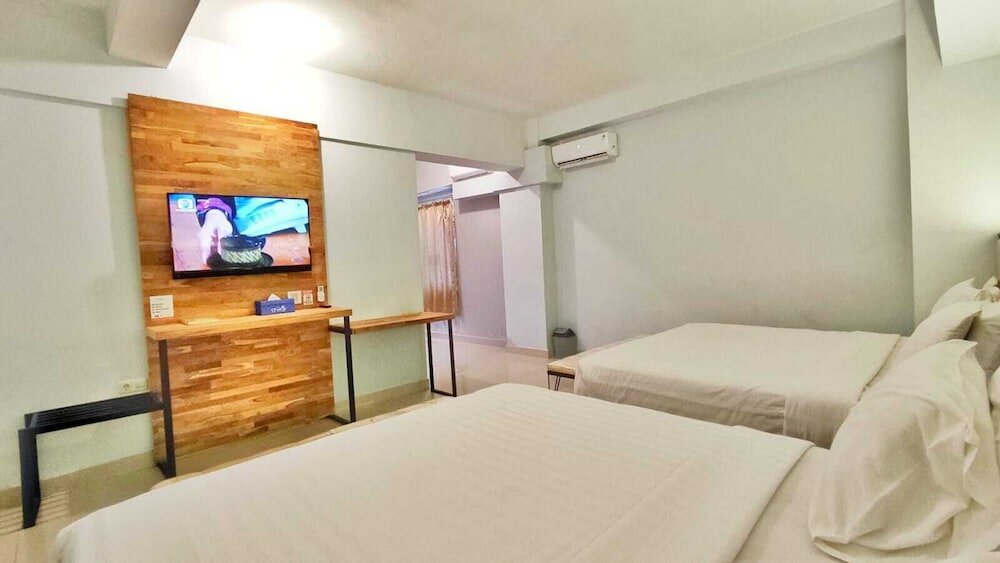 Фото Votel Hotel Charis Tuban