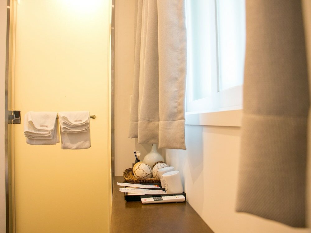 Фото Hi Jun Guesthouse