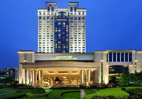 Внешний вид отеля Sheraton Dongguan Hotel в Дунгуани, фото 1