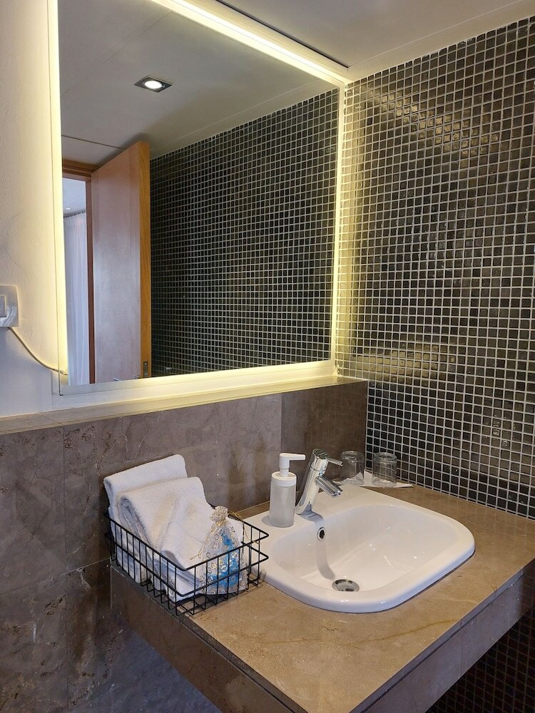 Фото Nayah boutique Stays