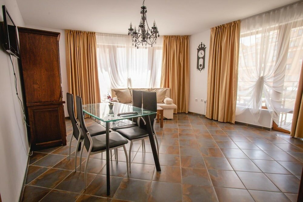 Фото Magnolia Garden Hotel