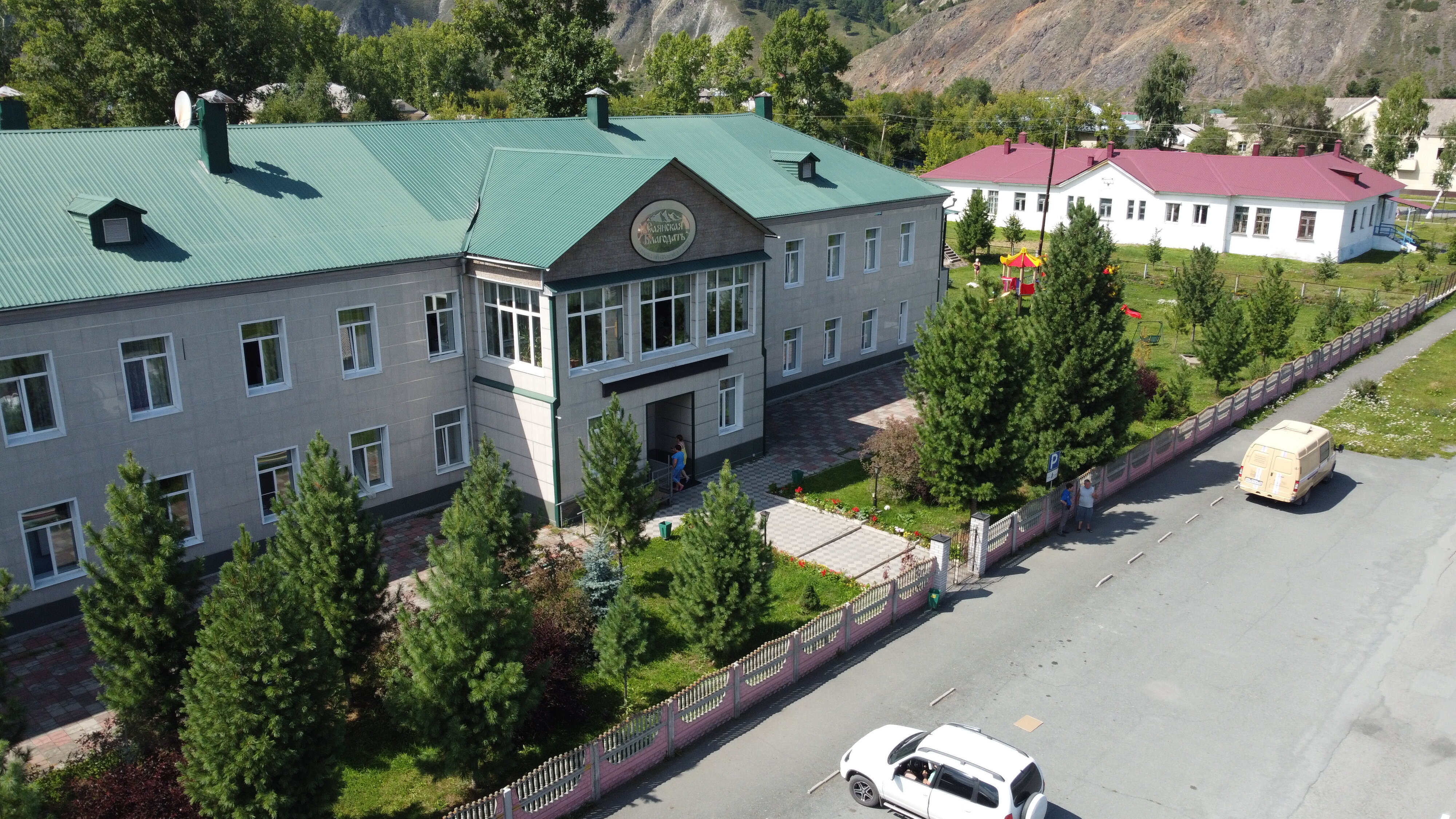 Фото отеля 1