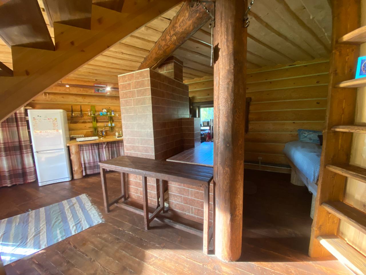 Фото ХоллиЛэнд 