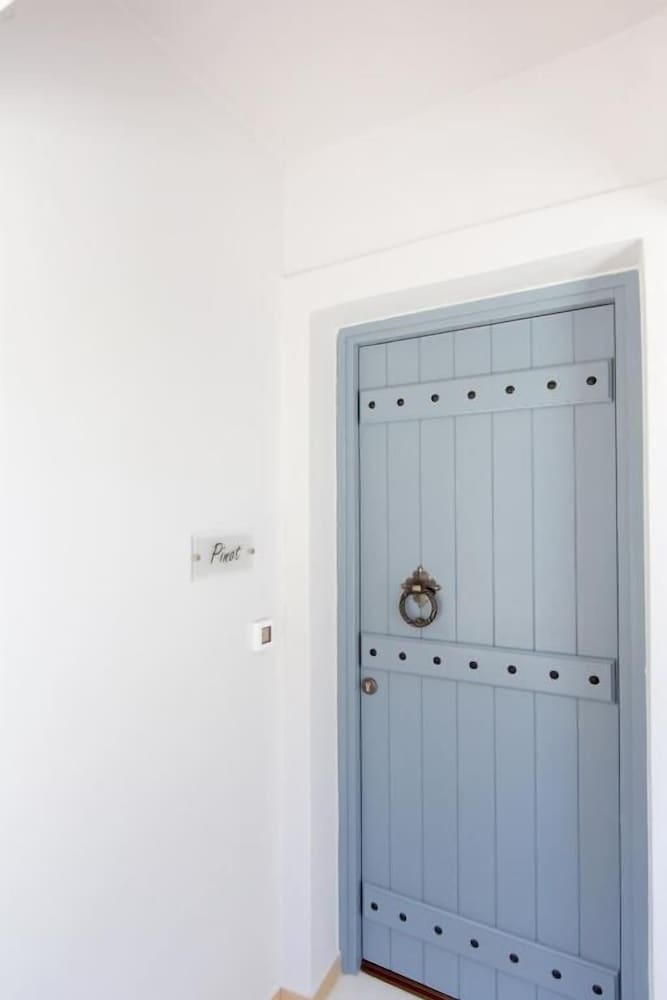 Фото Ampelos Resort Hotel