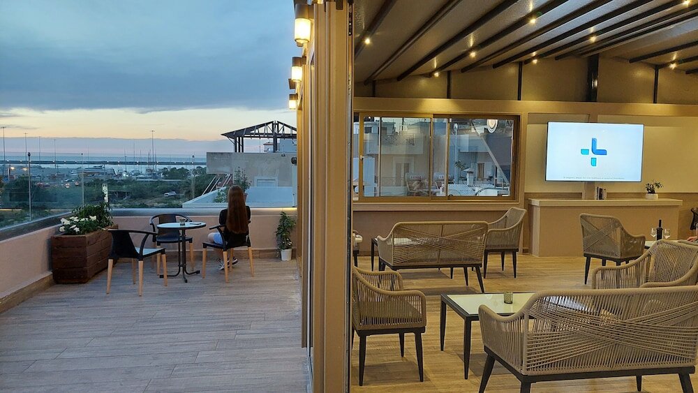 Фото Marvel Deluxe Rooms