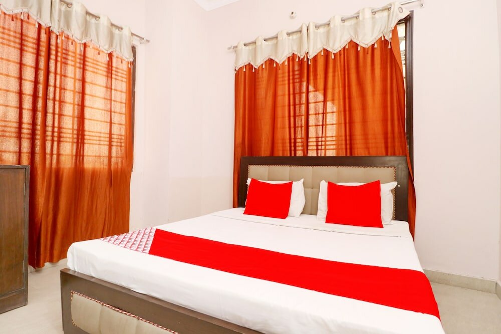 Фото Oyo 39635 Hotel Shree Om