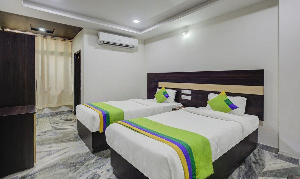 Фото Treebo Trend Royal Dizire