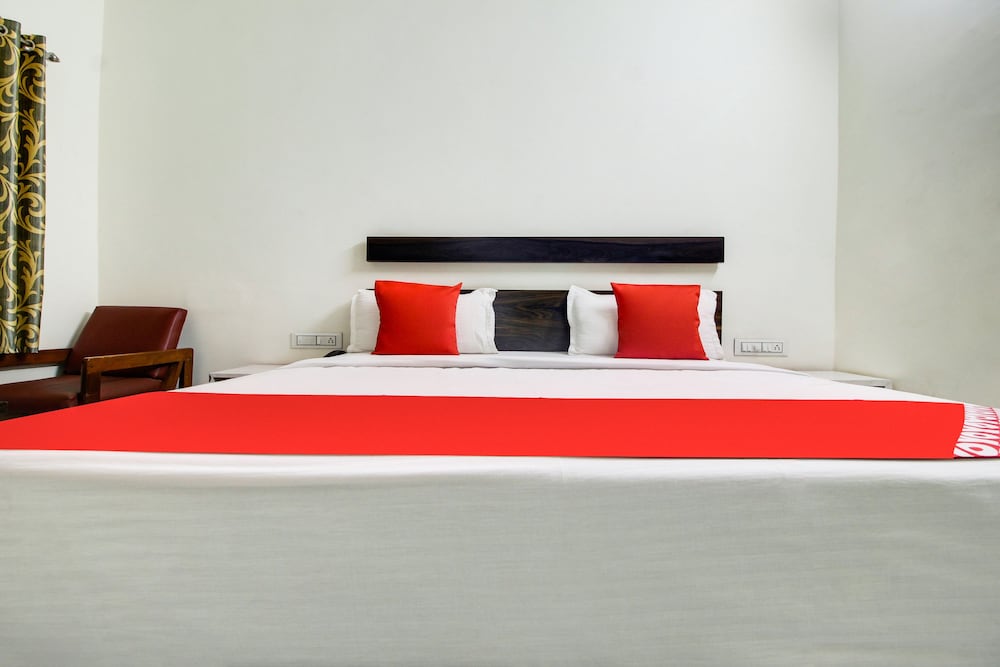 Фото Oyo 30651 Hotel Meridian