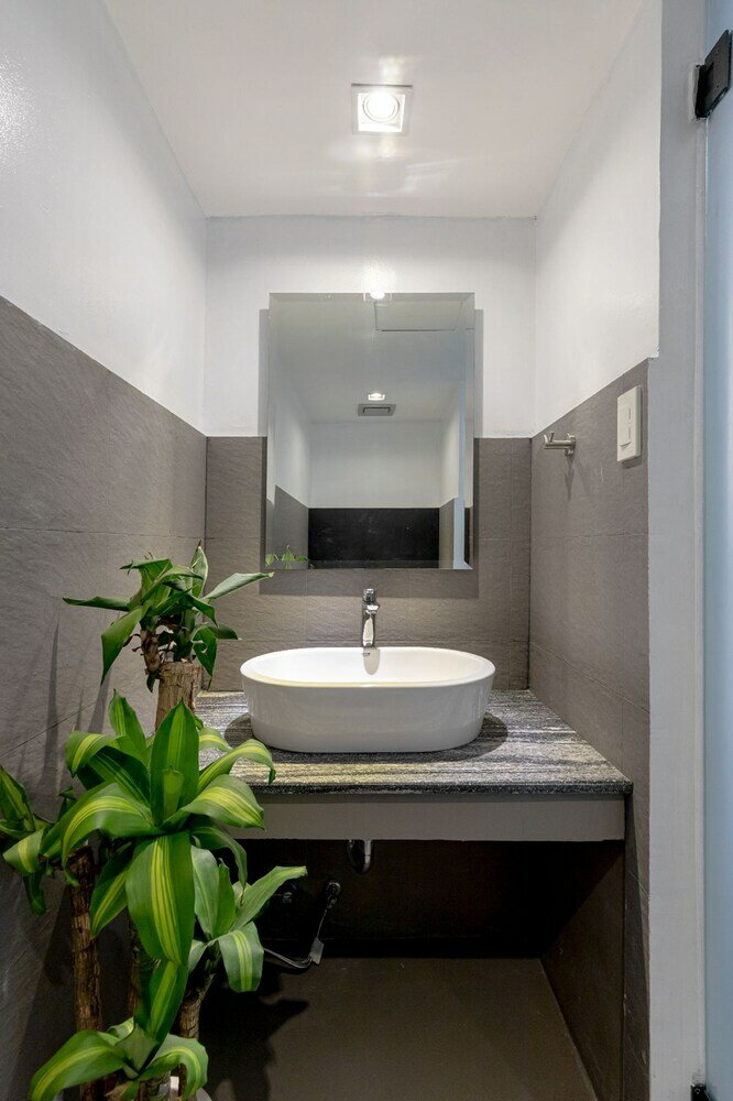 Фото Draper Startup House for Entrepreneurs - Hostel