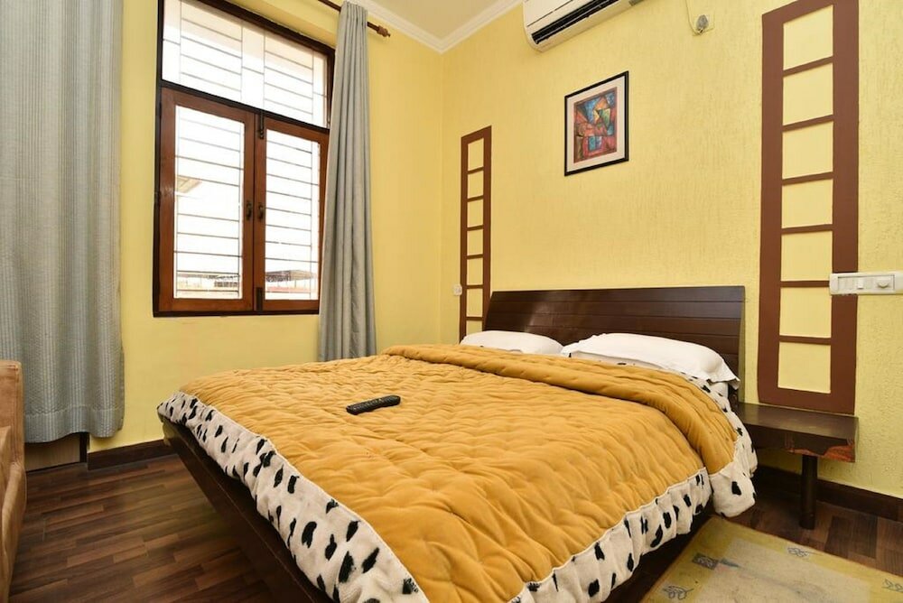 Фото Hotel Galaxy