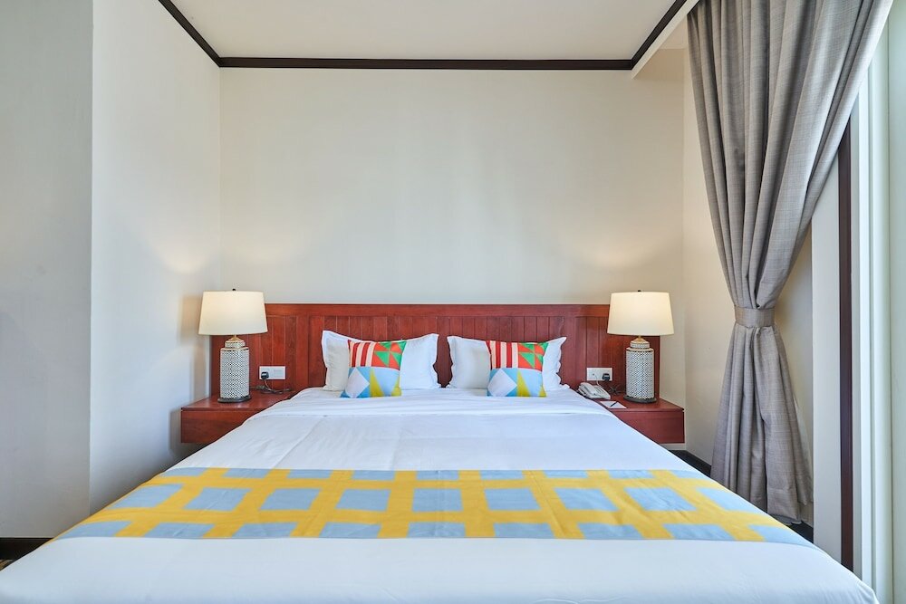 Фото Oyo Home 89378 The Platinum Suites