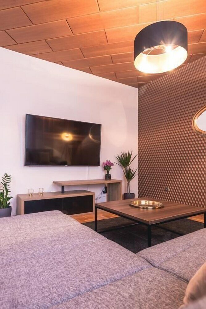 Фото Laufer Apartment