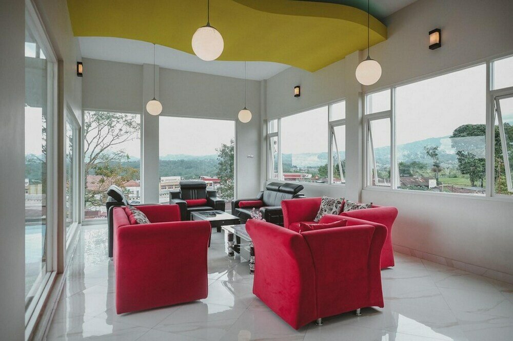 Фото RedDoorz Syariah @ Jalan Dieng