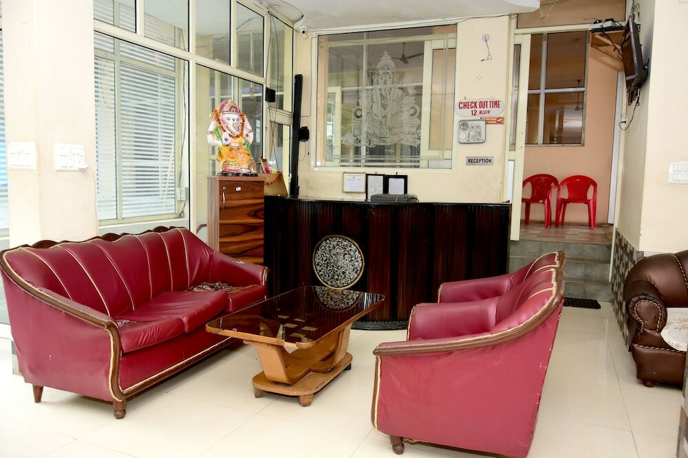 Фото отеля 2