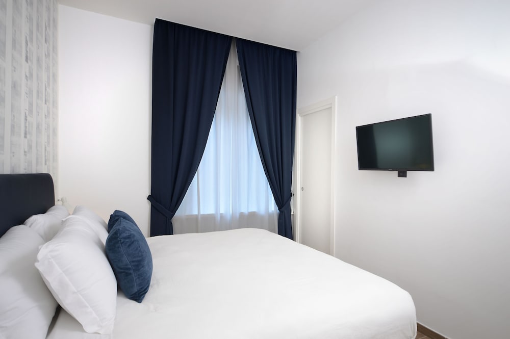 Фото Napoliseason Rooms and Breakfast