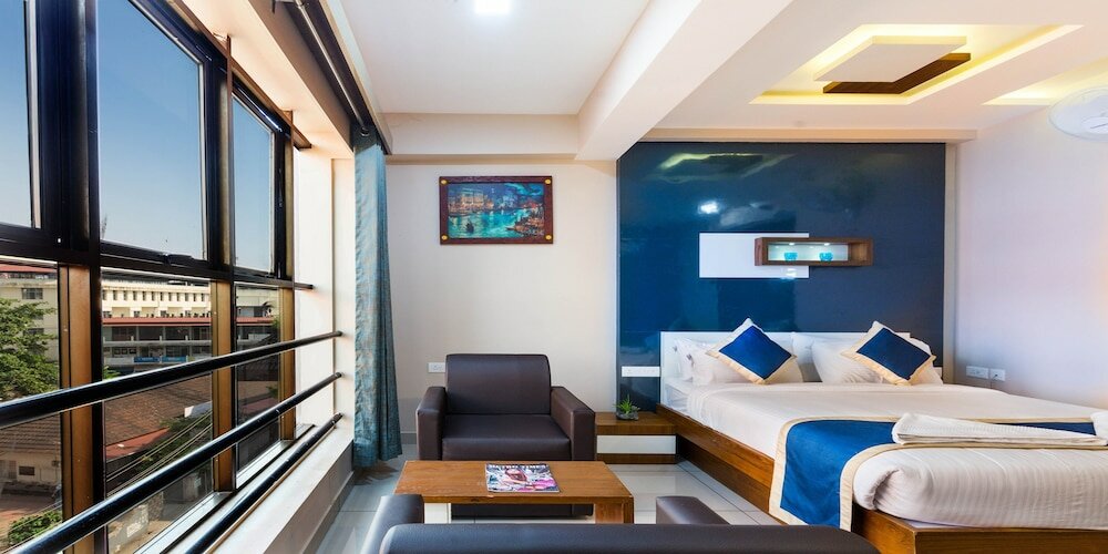 Фото отеля 2