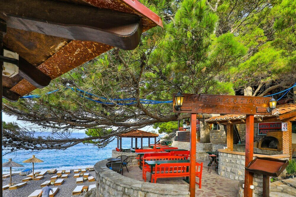 Фото Hotel Plaza Lucice