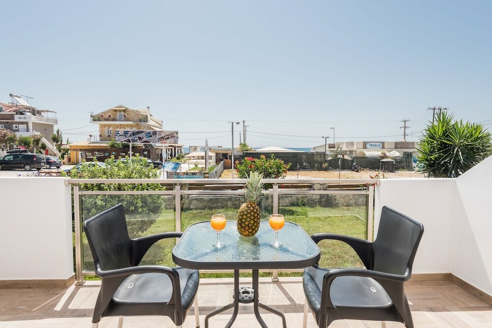 Фото Stathis Studios