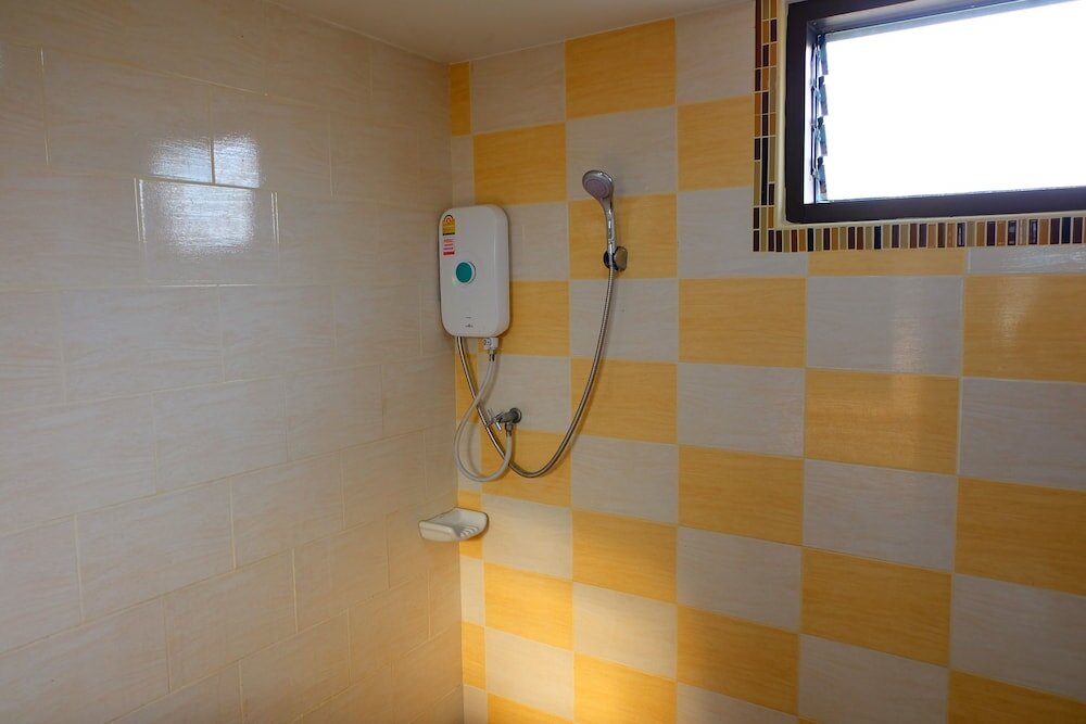 Фото Kamlaithong Apartment