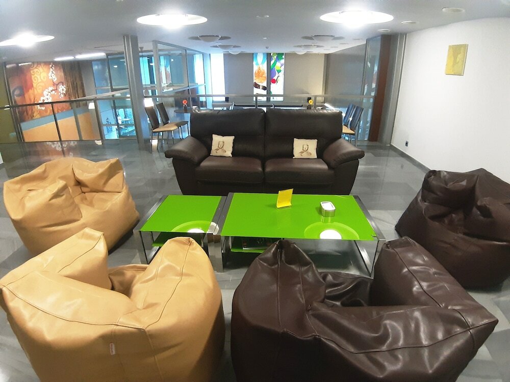 Фото Hostal Nirvana