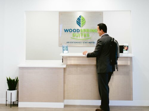 Гостиница WoodSpring Suites Houston 288 South Medical Center