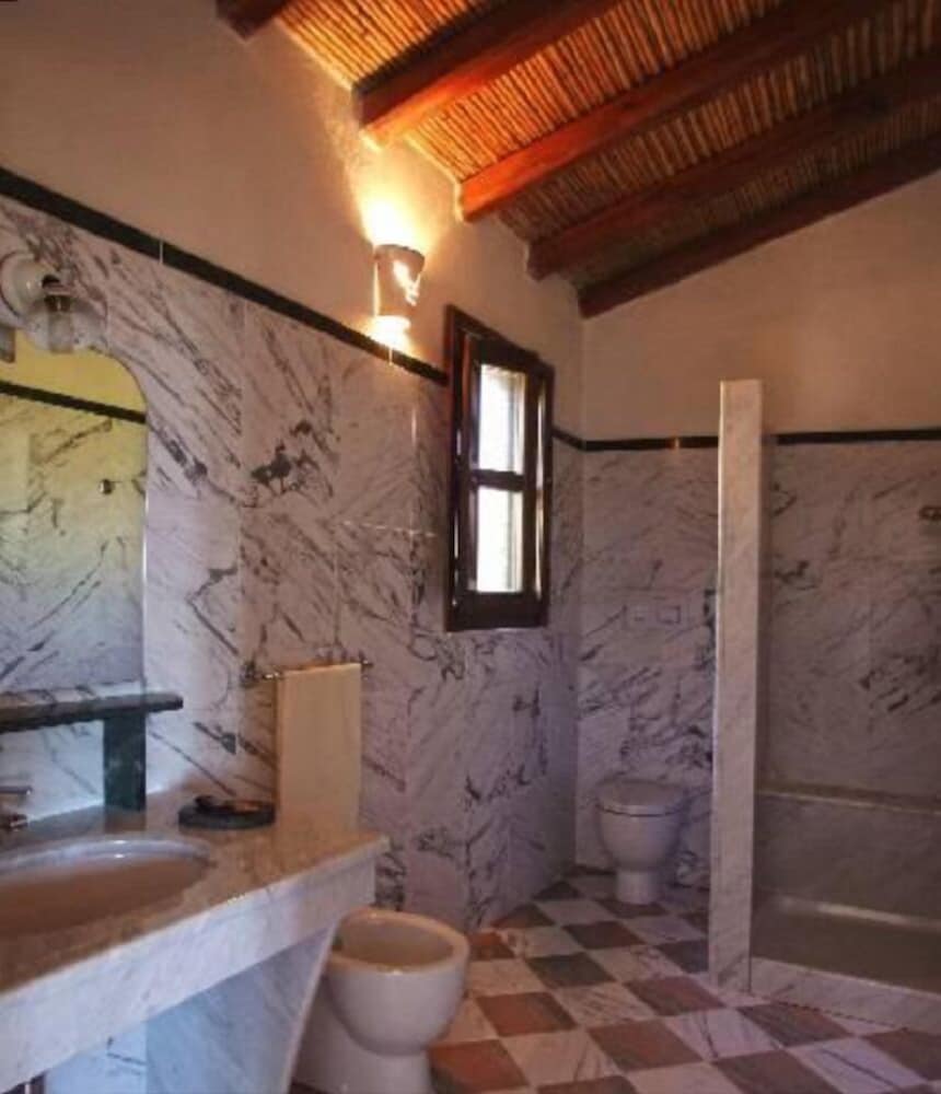 Фото Agriturismo i Mandorli